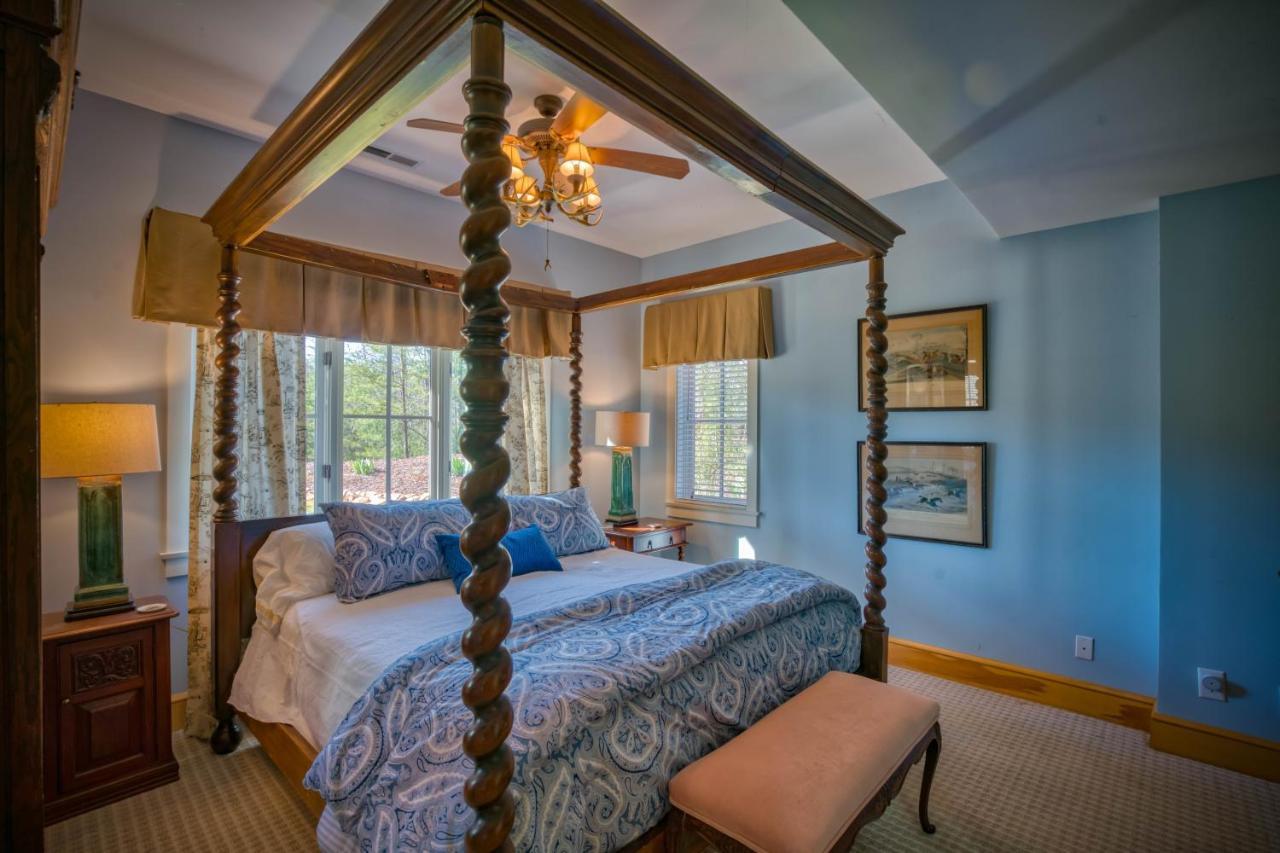 Mountain Dream Luxury Cottage With Fireplace Holiday home Mill Spring